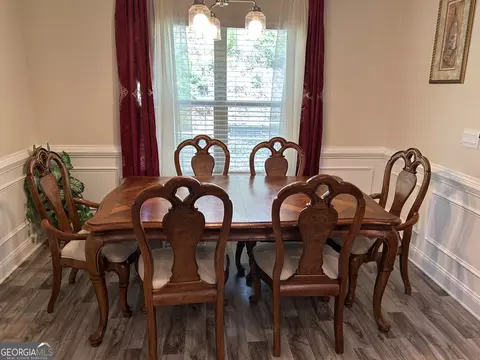 Dining - 2289 Remington Dr, Commerce, GA 30529 photo 1 of 4