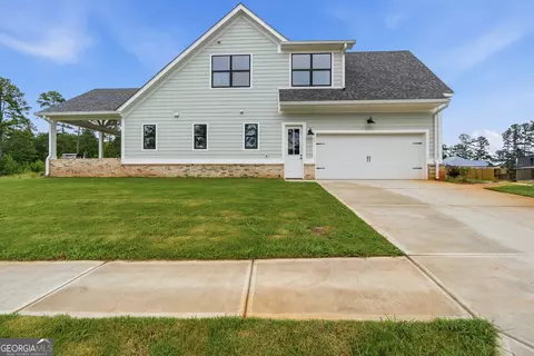 Exterior - 155 Hawthorne Ln, Forsyth, GA 31029 photo 10 of 10