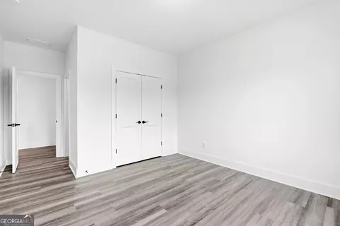 Bedroom - 155 Hawthorne Ln, Forsyth, GA 31029 photo 6 of 9
