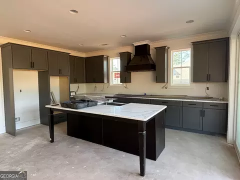 Kitchen - 155 Hawthorne Ln, Forsyth, GA 31029 photo 1 of 3