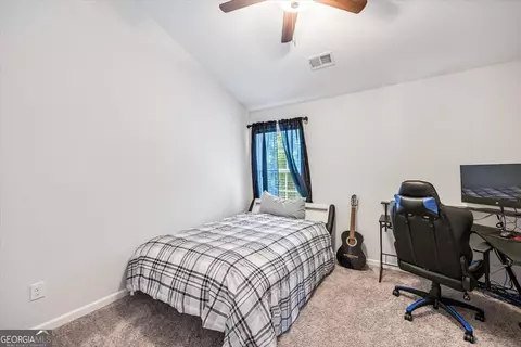 Bedroom - 4221 Cornwall, Forsyth, GA 31029 photo 3 of 4