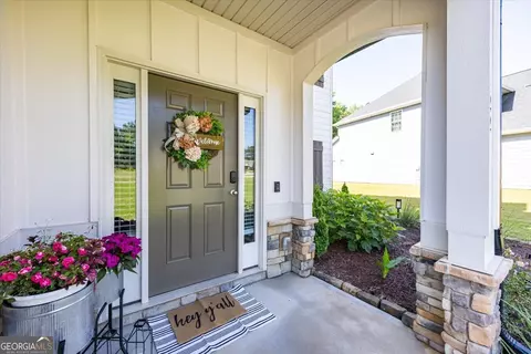 Exterior - 4221 Cornwall, Forsyth, GA 31029 photo 2 of 5