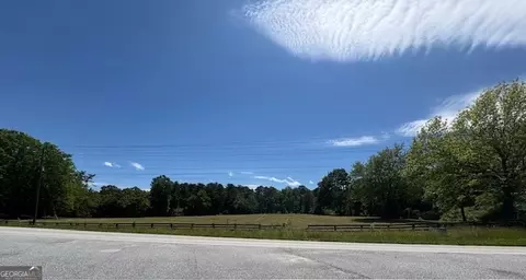 4484 The Orchard Rd, Clarkesville, GA 30523