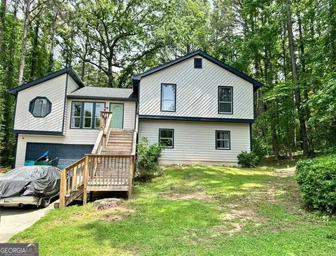 2816 Quinbery Dr, Snellville, GA 30039