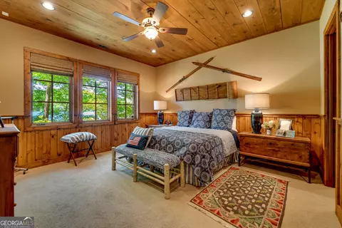 Bedroom - 4334 Murray Cove Rd, Tiger, GA 30576 photo 3 of 5