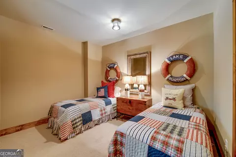 Bedroom - 4334 Murray Cove Rd, Tiger, GA 30576 photo 4 of 5