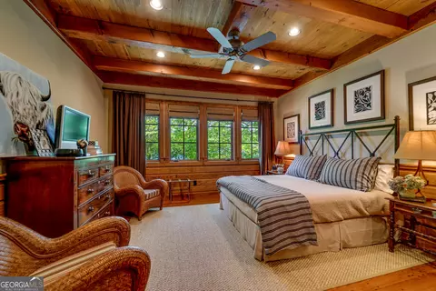 Bedroom - 4334 Murray Cove Rd, Tiger, GA 30576 photo 2 of 5