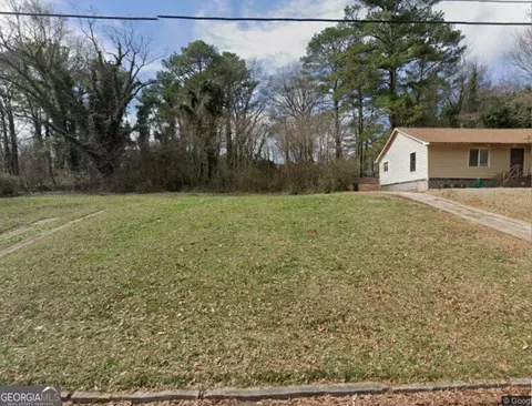 2135 Castlewood St, East Point, GA 30344