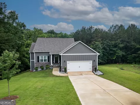 151 Genessa Ct, Mansfield, GA 30055