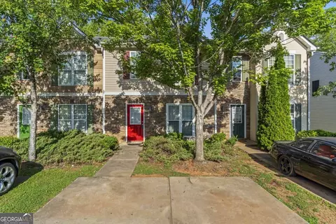11439 S Grove Dr, Hampton, GA 30228