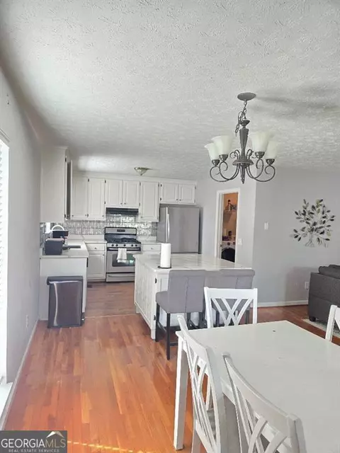 Kitchen - 100 Riverside, Valley, AL 36854 photo 1 of 5