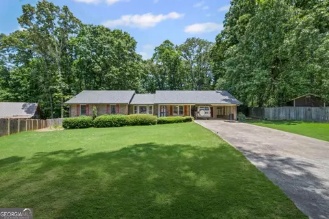 111 Westwood Dr, Cartersville, GA 30120