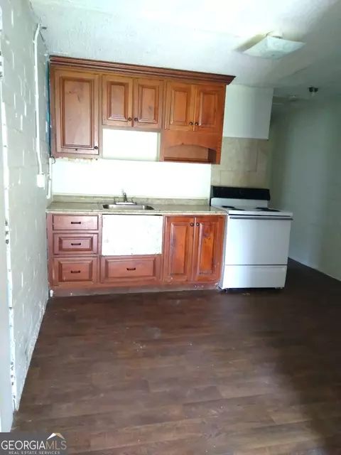 Kitchen - Undisclosed, Macon, GA 31204 photo 2 of 3