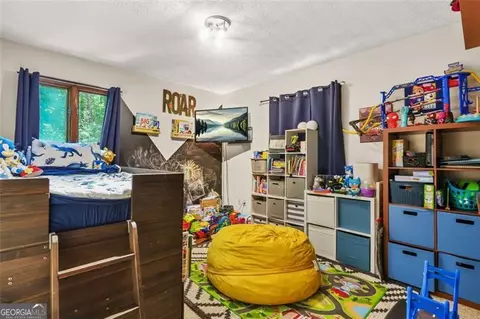Bedroom - 5837 Fox Run, Rex, GA 30273 photo 5 of 5