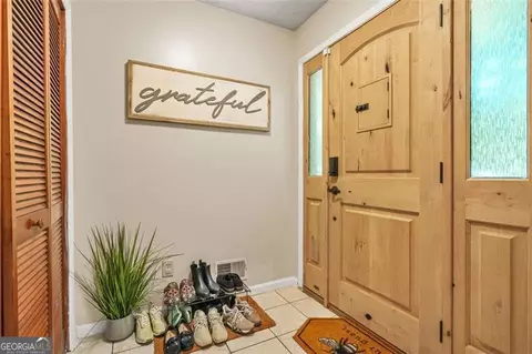 Entry Way - 5837 Fox Run, Rex, GA 30273 photo 1 of 5