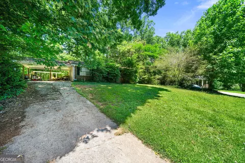 2257 Chestnut Log Loop, Lithia Springs, GA 30122
