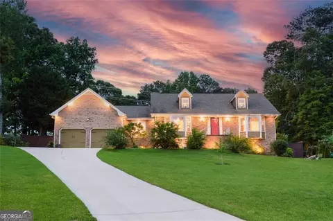 2702 Moorings Pkwy, Snellville, GA 30039