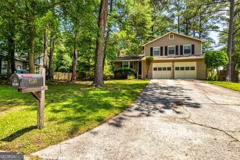 6500 Wild Turkey Trl, Riverdale, GA 30296