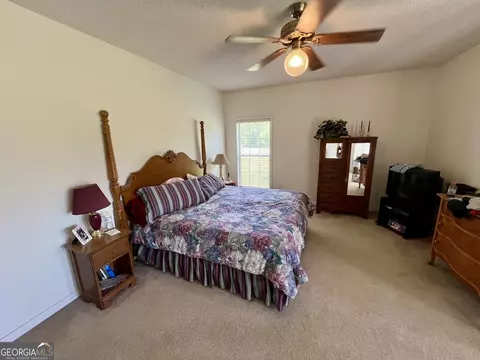 Bedroom - 363 Cedar Rd, Uvalda, GA 30412 photo 7 of 10