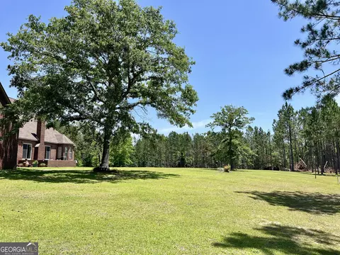 Exterior - 363 Cedar Rd, Uvalda, GA 30412 photo 8 of 15