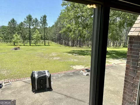 Exterior - 363 Cedar Rd, Uvalda, GA 30412 photo 3 of 15