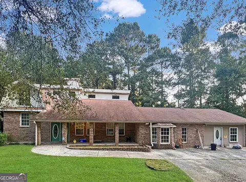 258 Big Oak Rd, Whitesburg, GA 30185