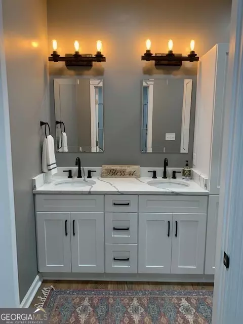 Bath - 3827 Avant Rd, Blackshear, GA 31516 photo 2 of 5