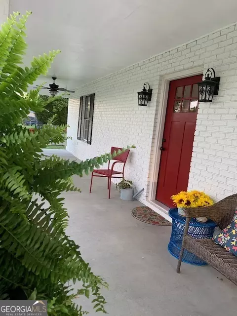Exterior - 3827 Avant Rd, Blackshear, GA 31516 photo 2 of 3