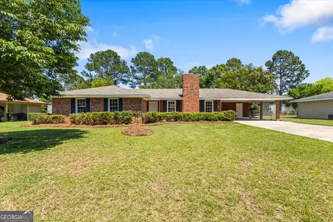 214 Markwood Dr, Warner Robins, GA 31093