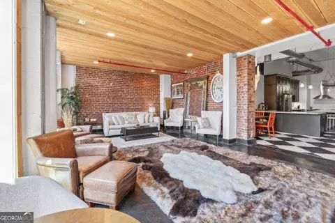 87 Peachtree St SW #209, Atlanta, GA 30303