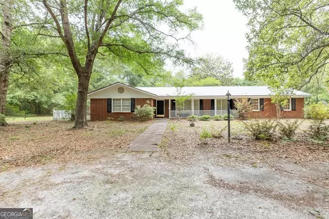 701 Log Landing Rd, Springfield, GA 31329