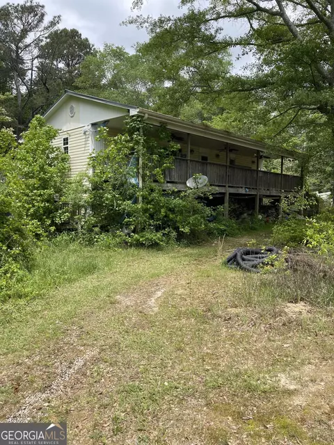 938 Mandeville Rd, Carrollton, GA 30117