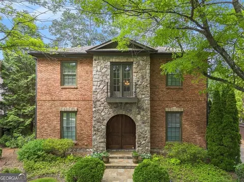 612 Concord Lake Cir SE, Smyrna, GA 30082