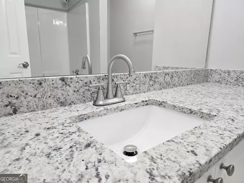 Bath - 3075 Lakeside Cir, Covington, GA 30016 photo 2 of 4