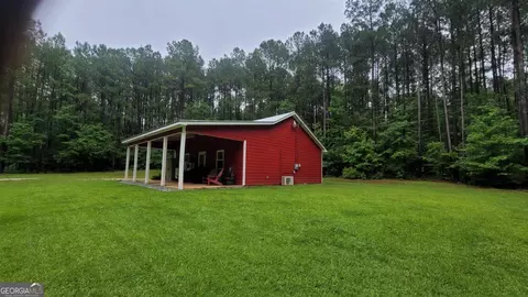 397 Thomas Dr, Eatonton, GA 31024