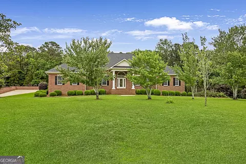 16 Hamil Dr, Macon, GA 31220