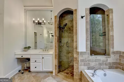 Bath - 7920 Tintern Trce #298, Duluth, GA 30097 photo 10 of 15