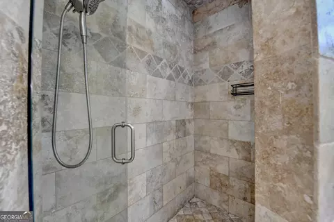 Bath - 7920 Tintern Trce #298, Duluth, GA 30097 photo 12 of 15