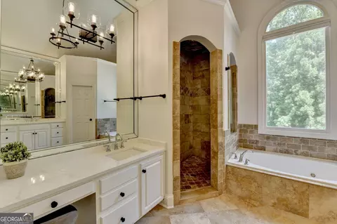 Bath - 7920 Tintern Trce #298, Duluth, GA 30097 photo 7 of 15