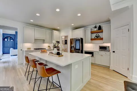 Kitchen - 7920 Tintern Trce #298, Duluth, GA 30097 photo 13 of 21
