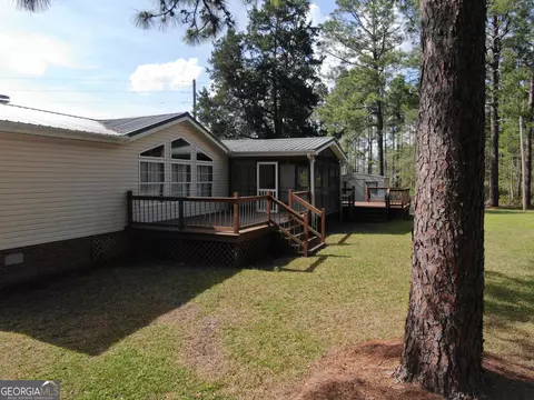 2996 Cochran Hwy, Eastman, GA 31023