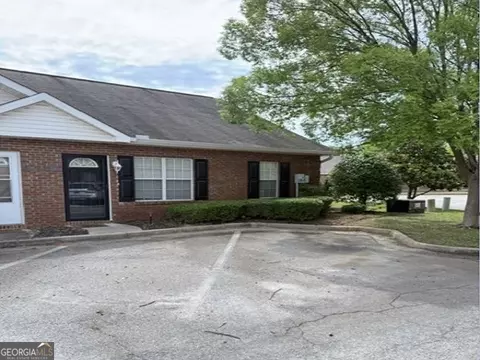 258 Katelyn Cir, Warner Robins, GA 31088