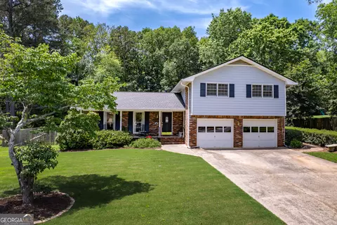 5778 Little Oak Trl, Stone Mountain, GA 30087