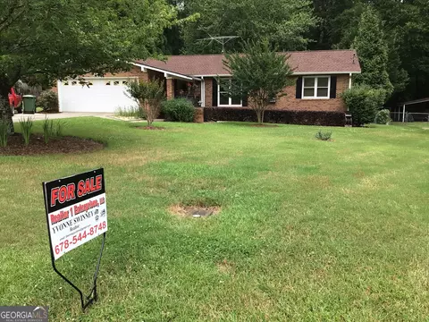 2229 Honeybee Creek Dr, Griffin, GA 30224