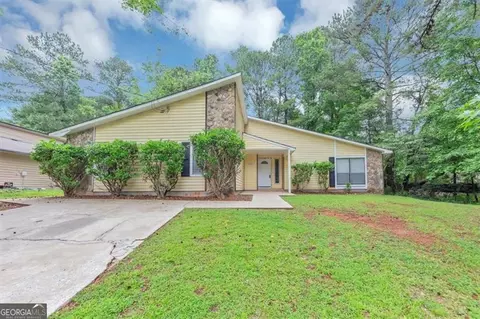 6350 Mozart Dr, Riverdale, GA 30296