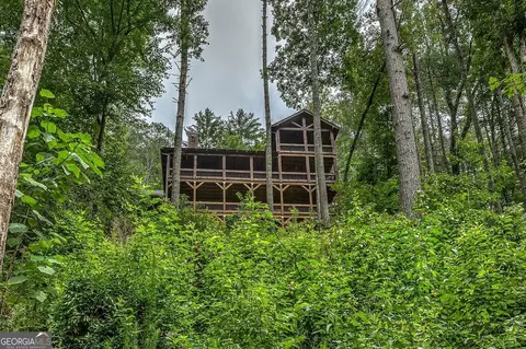1061 Fir Ln, Ellijay, GA 30540