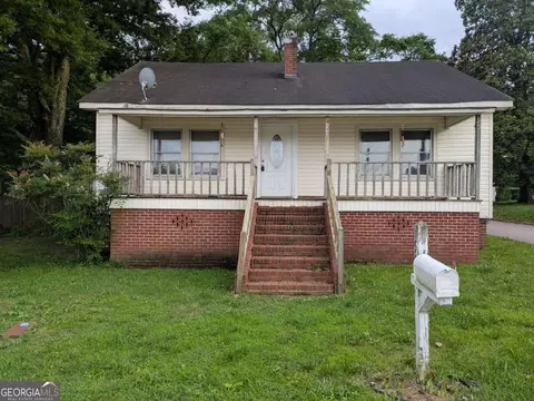 194 Seventh St, Trion, GA 30753
