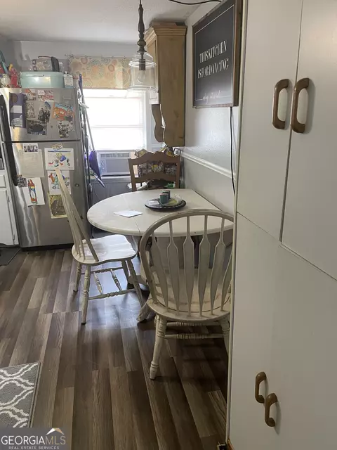 Kitchen - 4126 24th St SW, Lanett, AL 36863 photo 4 of 4