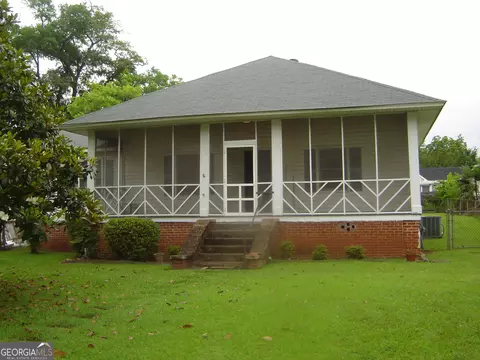 2413 36th St, Valley, AL 36854