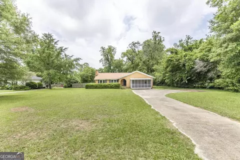 308 Main St E, Marshallville, GA 31057